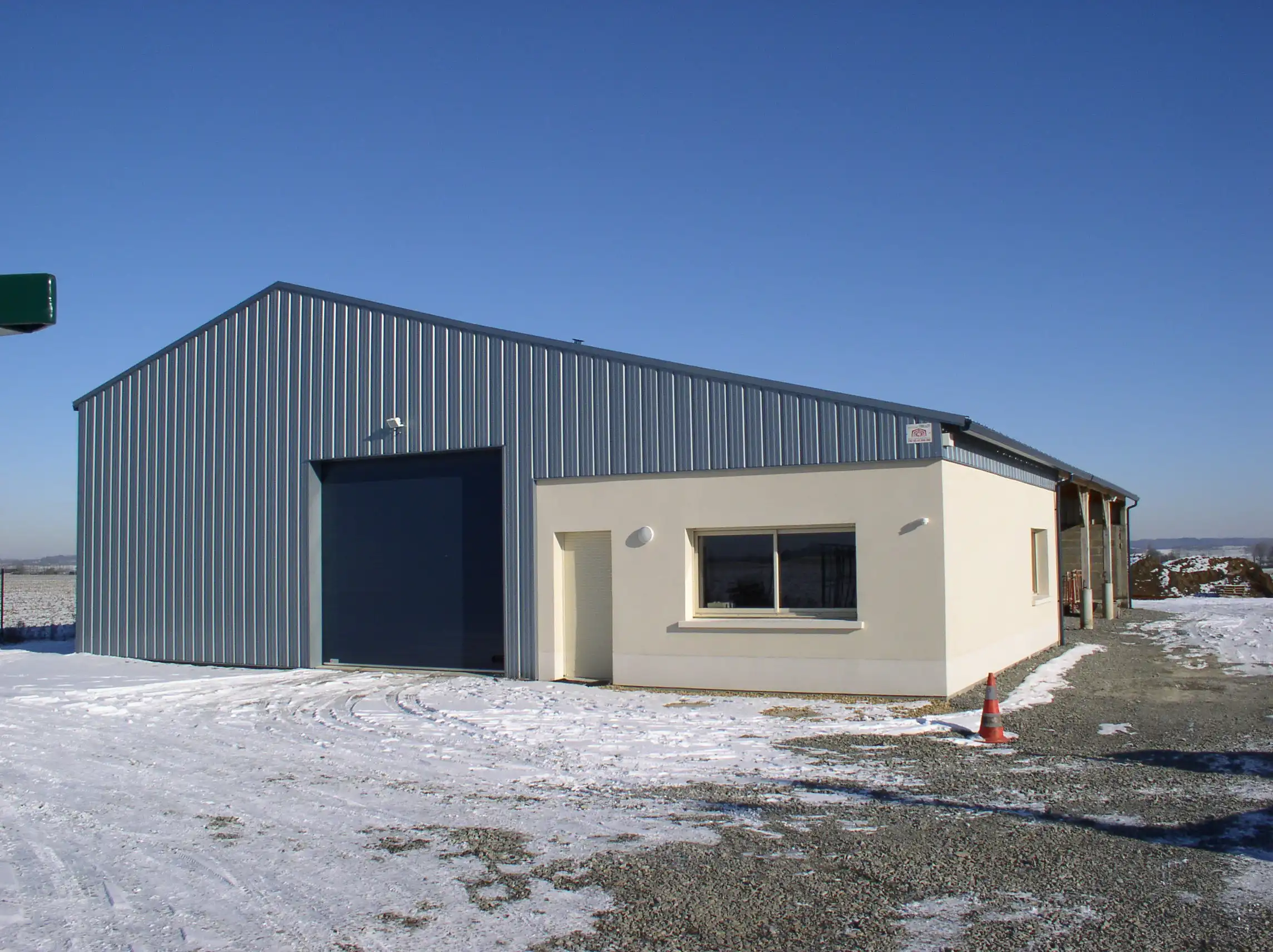 Réalisation construction, bâtiment industriel, Vermeulen Maçonnerie, maçonnerie à Les Alleuds-Brissac-Quince